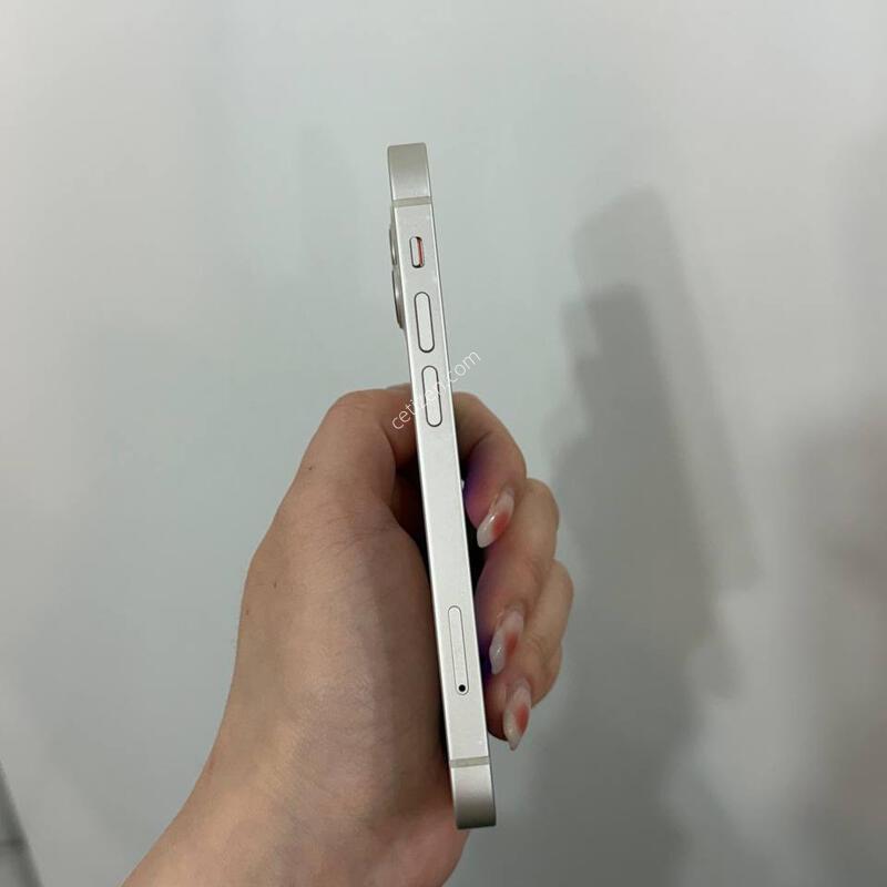 ������13�̴� ��Ÿ����Ʈ 128GB/83% Y1571