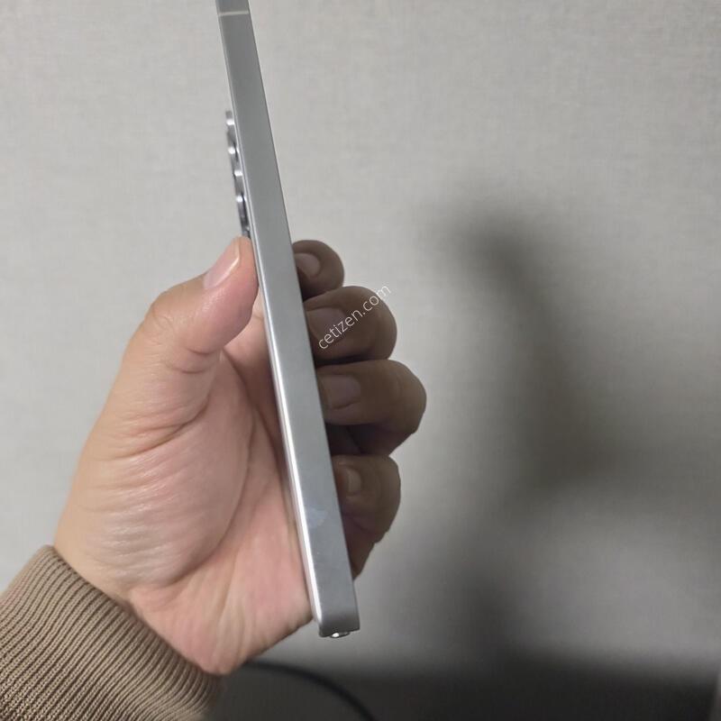 ������ S25��Ʈ�� ƼŸ�� ȭ��Ʈ�ǹ� 512�Ⱑ SS�� �Ⱦƿ�~