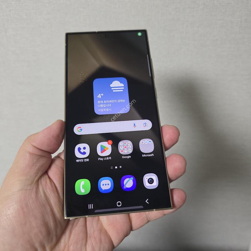 ������ S24��Ʈ�� ƼŸ�� ���ο� 512�Ⱑ SS�� �Ⱦƿ�~