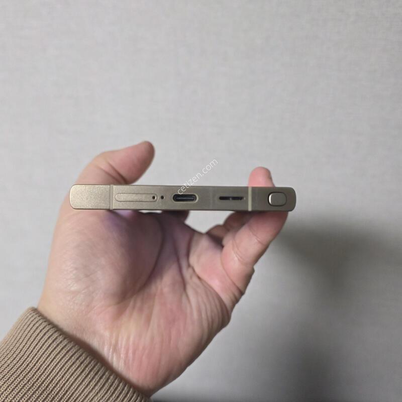 ������ S24��Ʈ�� ƼŸ�� ���ο� 512�Ⱑ SS�� �Ⱦƿ�~