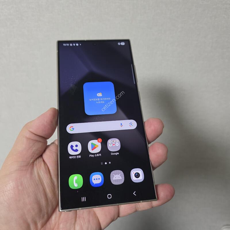 ������ S24��Ʈ�� ƼŸ�� �׷��� 256�Ⱑ SS�� �Ⱦƿ�~