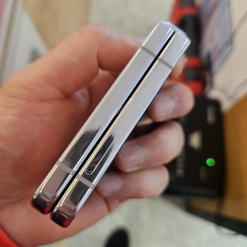 A��)������Z�ø�5 512GB ��ũ