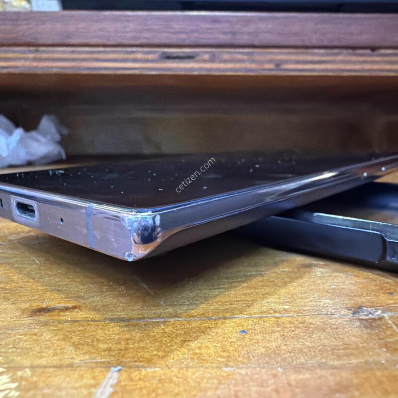 ������ ��Ʈ 20 5G 256GB