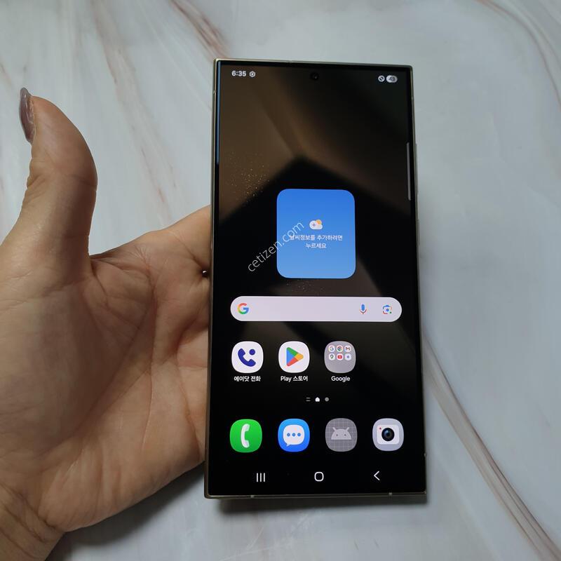 SK ������ S24��Ʈ�� ƼŸ�����ο� 512G ������ �Ǹ��մϴ�