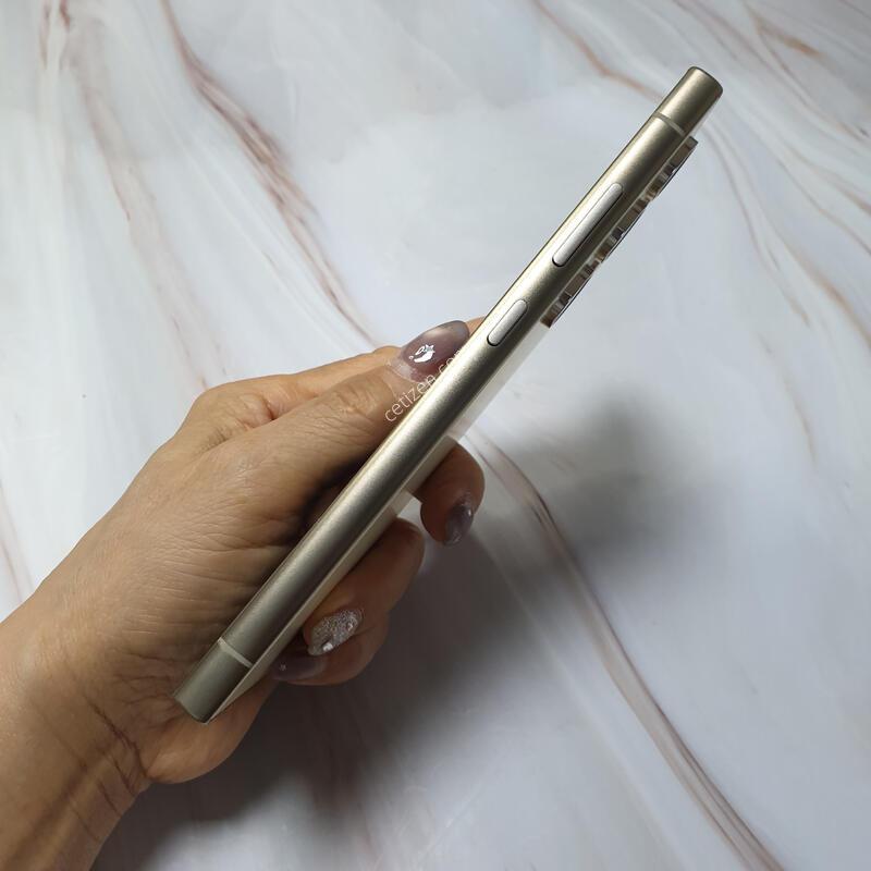 SK ������ S24��Ʈ�� ƼŸ�����ο� 512G ������ �Ǹ��մϴ�