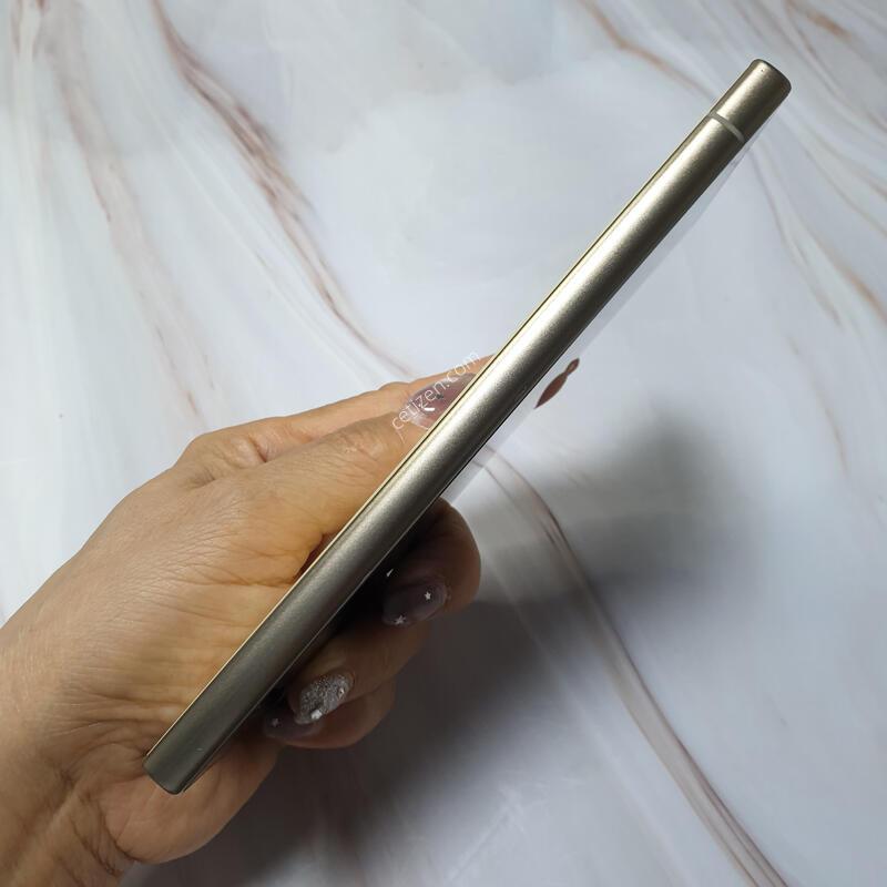 SK ������ S24��Ʈ�� ƼŸ�����ο� 512G ������ �Ǹ��մϴ�