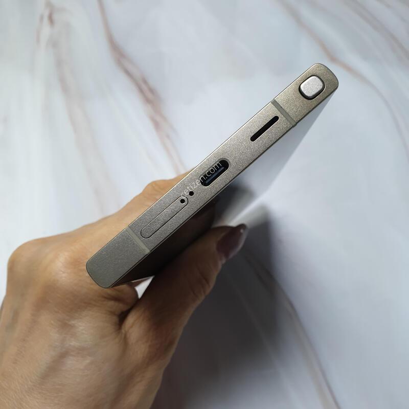 SK ������ S24��Ʈ�� ƼŸ�����ο� 512G ������ �Ǹ��մϴ�