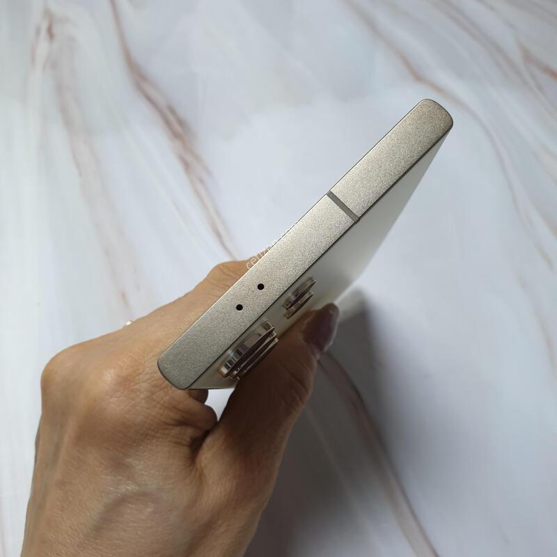 SK ������ S24��Ʈ�� ƼŸ�����ο� 512G ������ �Ǹ��մϴ�