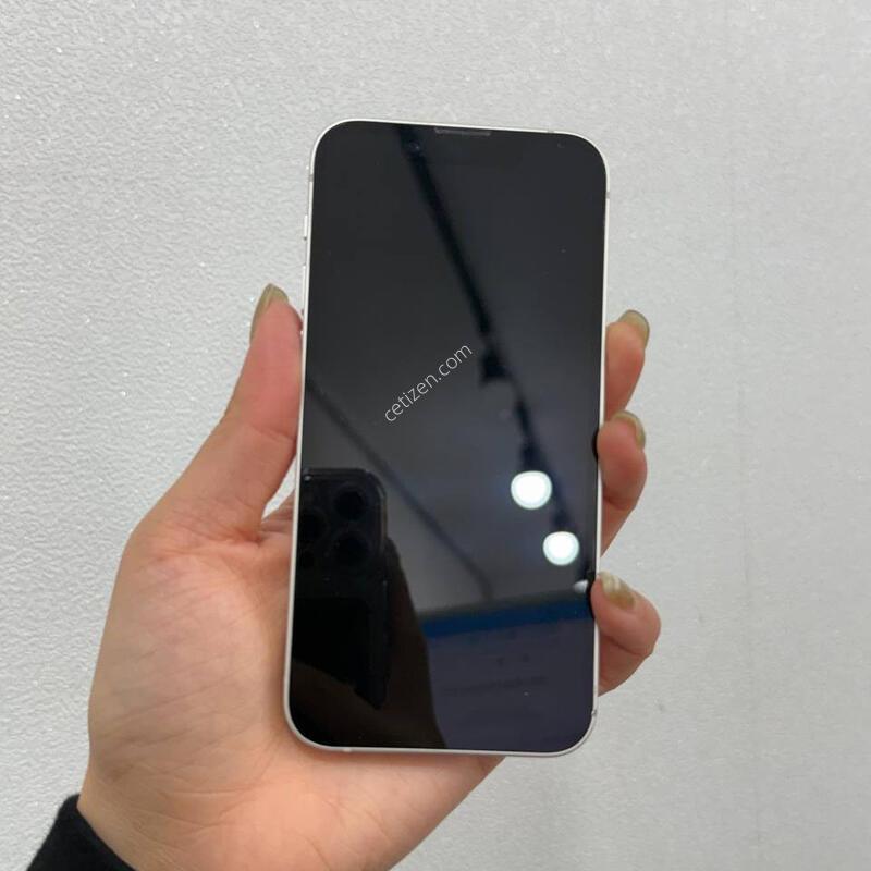 ������13�̴� ��Ÿ����Ʈ 128GB Y1615