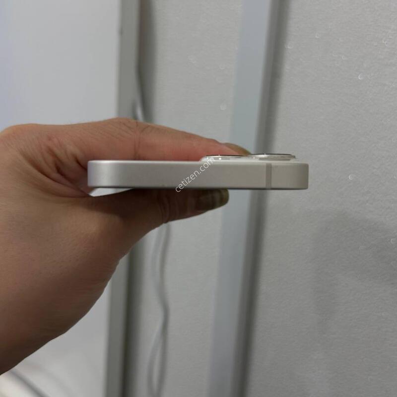 ������13�̴� ��Ÿ����Ʈ 128GB Y1615