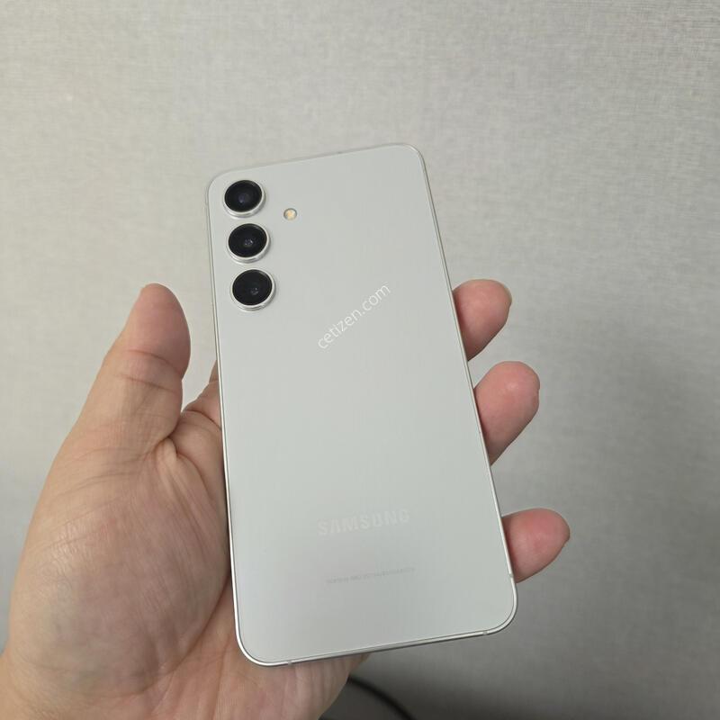 ������ S24 ���� �׷��� 256�Ⱑ SS�� �Ⱦƿ�~