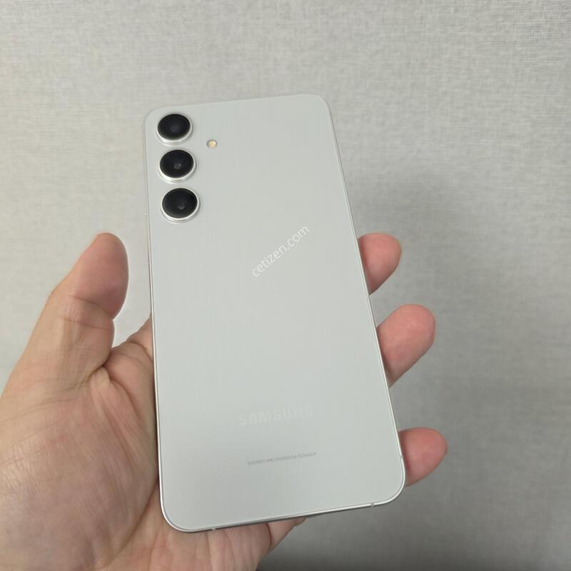 ������ S24�÷��� ���� �׷��� 256�Ⱑ SS�� �Ⱦƿ�~