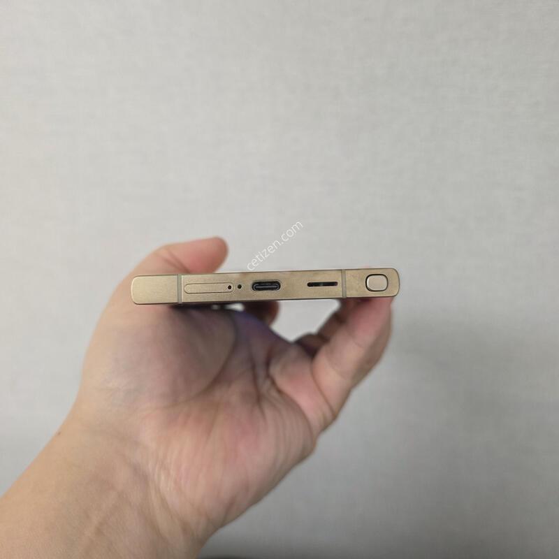 ������ S24��Ʈ�� ƼŸ�� ���ο� 512�Ⱑ SS�� �Ⱦƿ�~