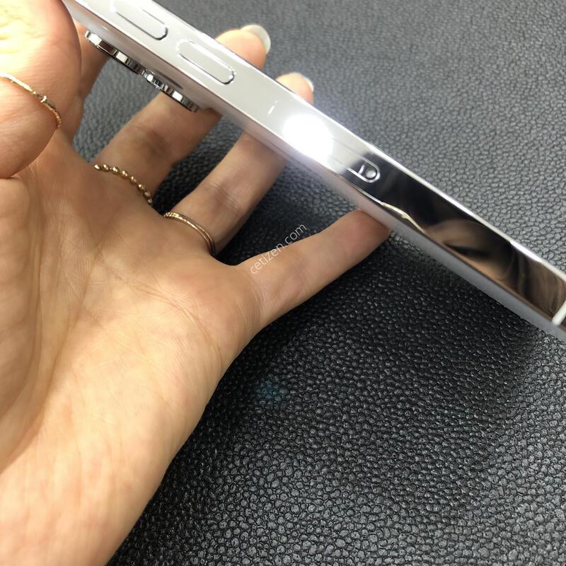 ������14���� ȭ��Ʈ 256G,ƯA��