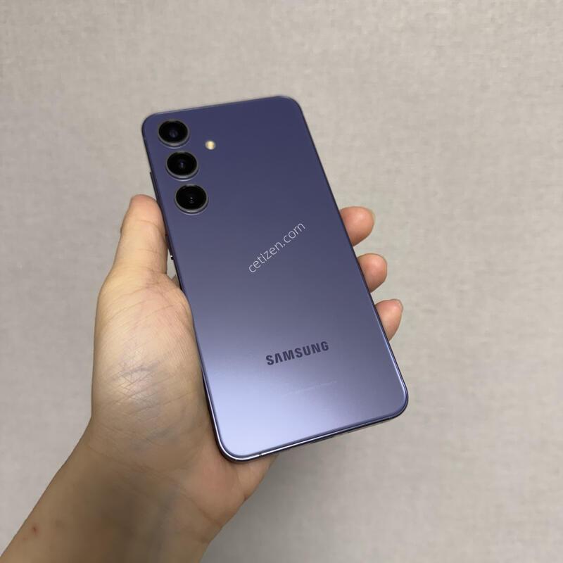 ������ S24 �ڹ�Ʈ���̿÷� 256�Ⱑ SS�� �Ⱦƿ�~