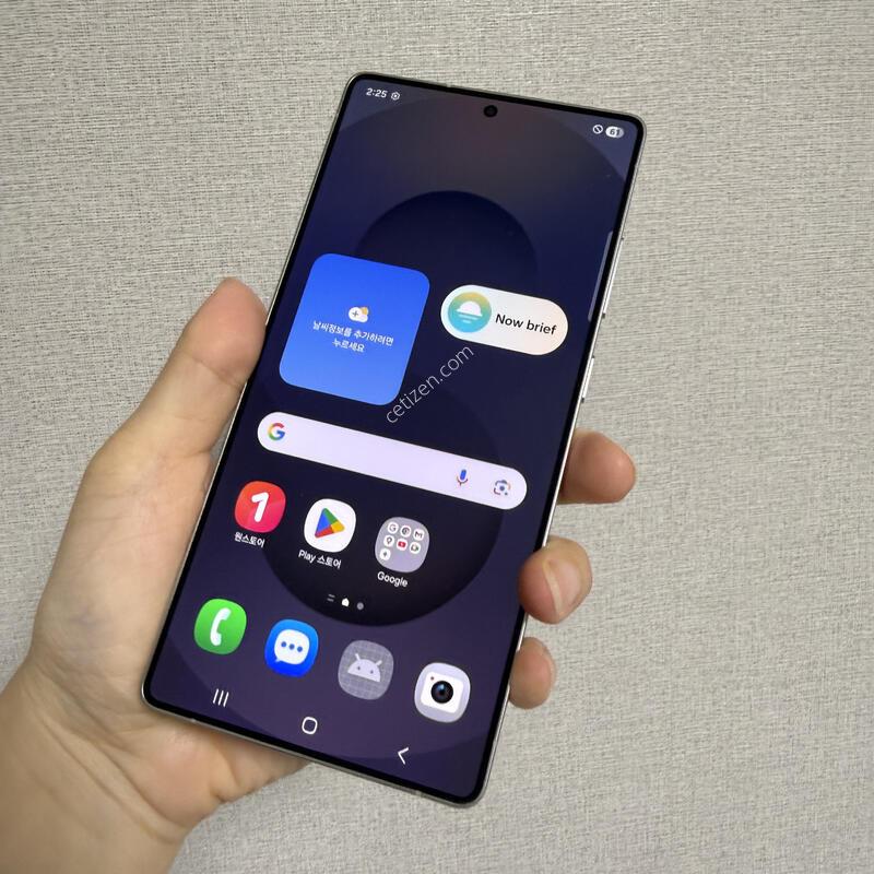 ������ S25��Ʈ�� ƼŸ���ǹ����� 256�Ⱑ SS�� �Ⱦƿ�~