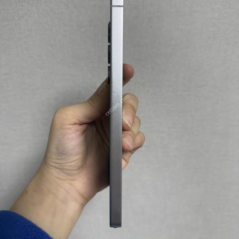 ������ S25��Ʈ�� ƼŸ���ǹ����� 256�Ⱑ SS�� �Ⱦƿ�~