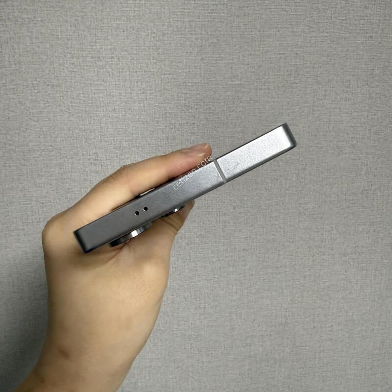 ������ S25��Ʈ�� ƼŸ���ǹ����� 256�Ⱑ SS�� �Ⱦƿ�~