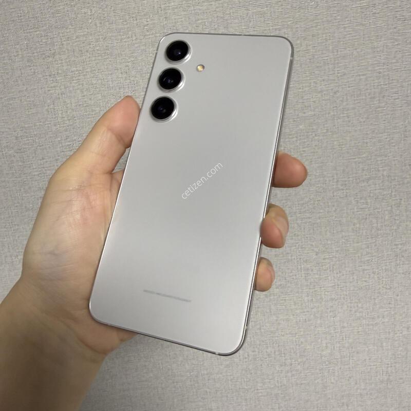 ������ S24 �����׷��� 256�Ⱑ SS�� �Ⱦƿ�~