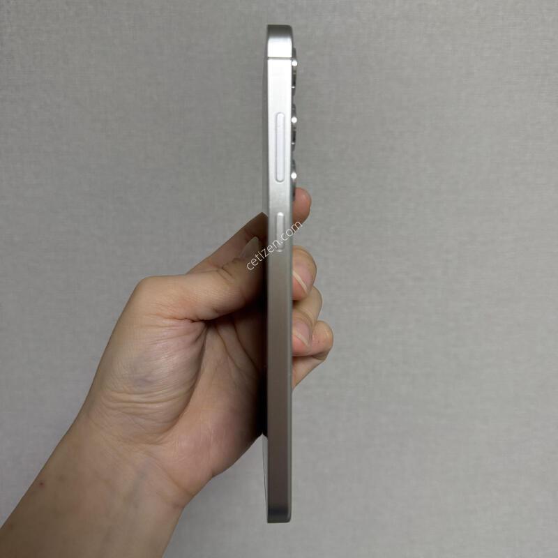 ������ S24�÷��� �����׷��� 256�Ⱑ SS�� �Ⱦƿ�~