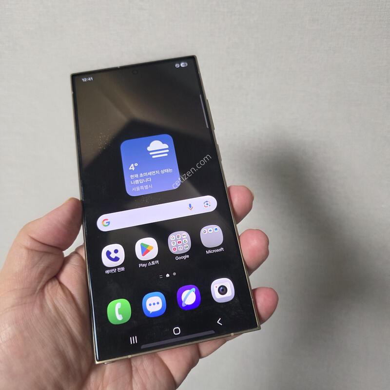 ������ S24��Ʈ�� ƼŸ�� ���ο� 512�Ⱑ SS�� �Ⱦƿ�~