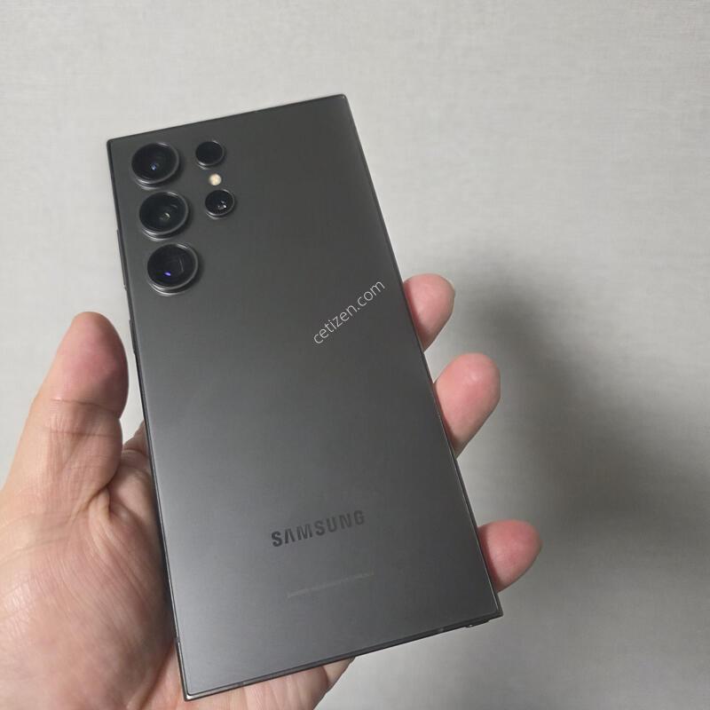 ������ S24��Ʈ�� ƼŸ�� ���� 256�Ⱑ SS�� �Ⱦƿ�~