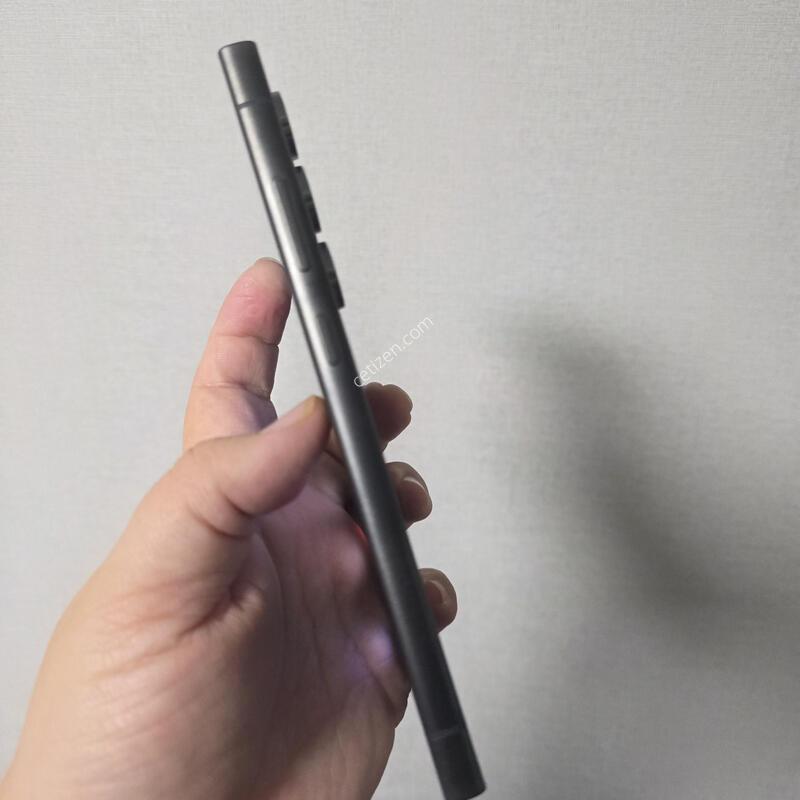 ������ S24��Ʈ�� ƼŸ�� ���� 256�Ⱑ SS�� �Ⱦƿ�~