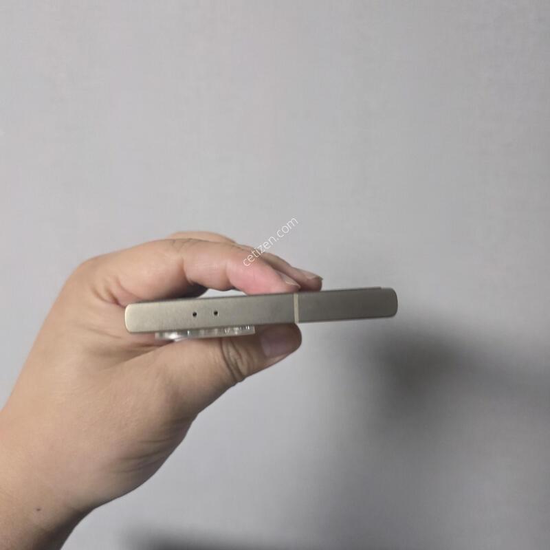 ������ S24��Ʈ�� ƼŸ�� ���ο� 256�Ⱑ SS�� �Ⱦƿ�~