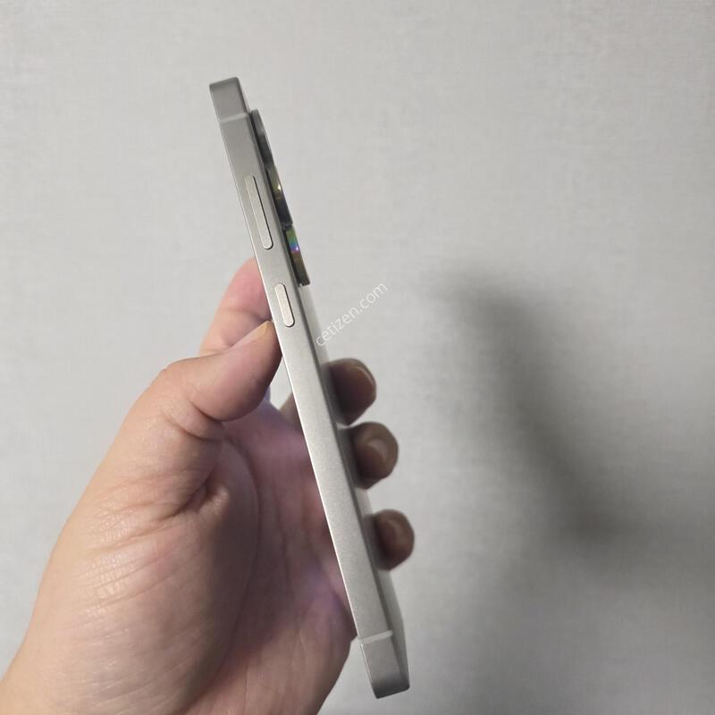 ������ S25��Ʈ�� ƼŸ�� ���� 256�Ⱑ SS�� �Ⱦƿ�~