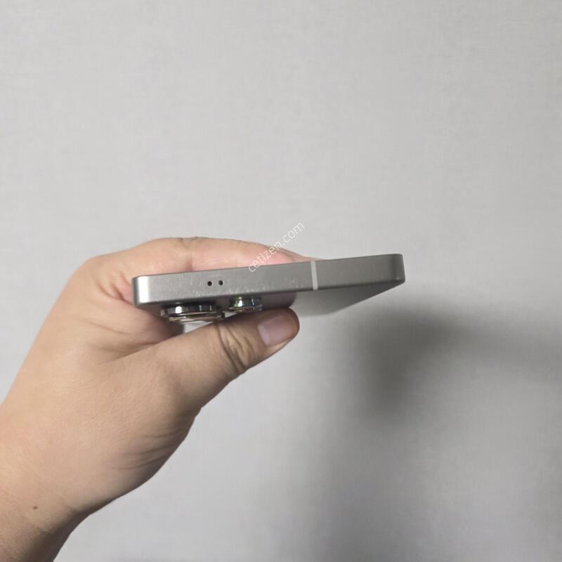 ������ S25��Ʈ�� ƼŸ�� ���� 256�Ⱑ SS�� �Ⱦƿ�~