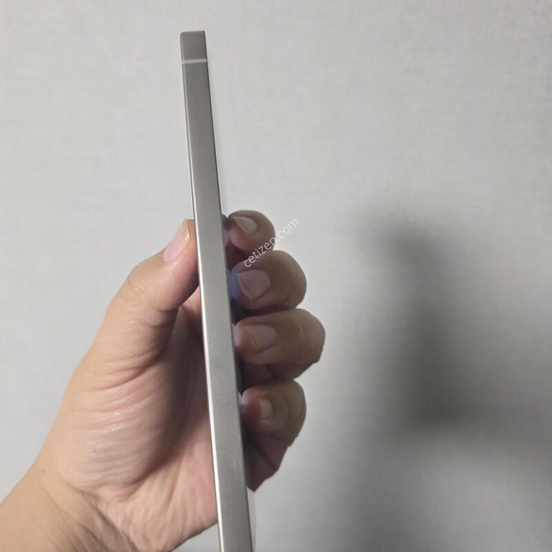 ������ S25��Ʈ�� ƼŸ�� ���� 256�Ⱑ SS�� �Ⱦƿ�~