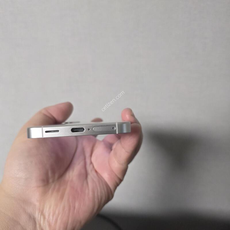 ������ S24 ���� �׷��� 256�Ⱑ SS�� �Ⱦƿ�~