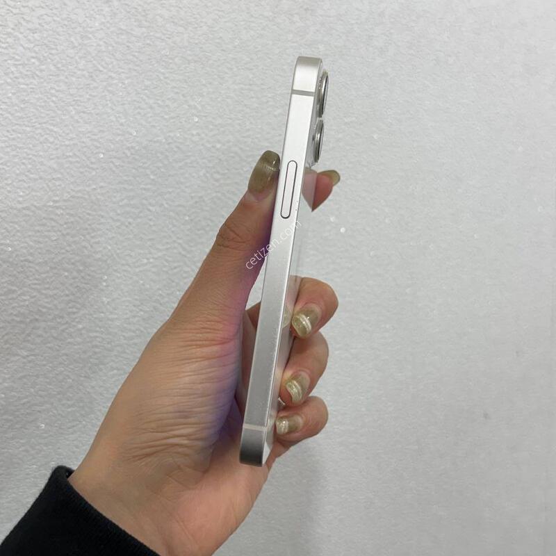 ������13�̴� ��Ÿ����Ʈ 128GB Y1616