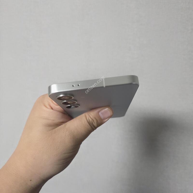 ������ S24�÷��� ���� �׷��� 256�Ⱑ A�� �Ⱦƿ�~