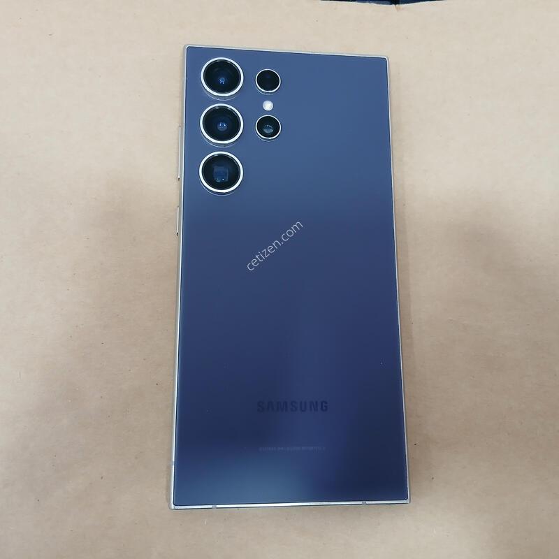 SM-S928N  ��Ȱ�ܻ�����   �׵θ��� ���ϰ� �����־��(��������)   �޸���  �̼��ϰ� ��ũ��ġ �־�� �� ����ణ�ٸ�   �ʸ�,���̽������