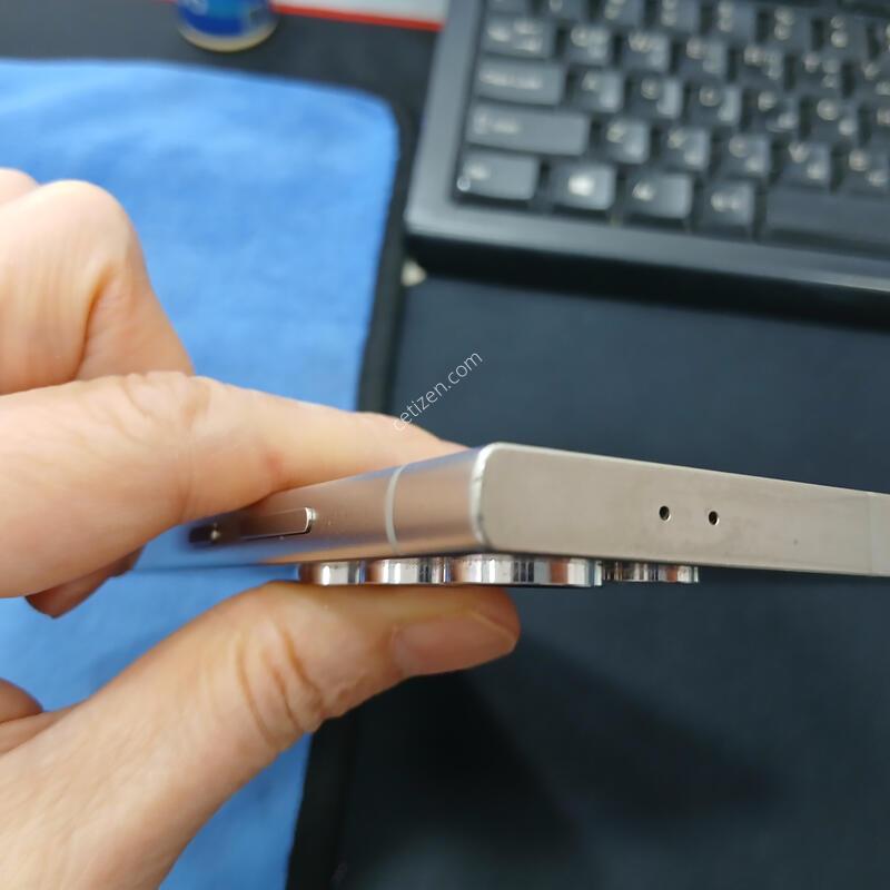 SM-S928N  ��Ȱ�ܻ�����   �׵θ��� ���ϰ� �����־��(��������)   �޸���  �̼��ϰ� ��ũ��ġ �־�� �� ����ణ�ٸ�   �ʸ�,���̽������