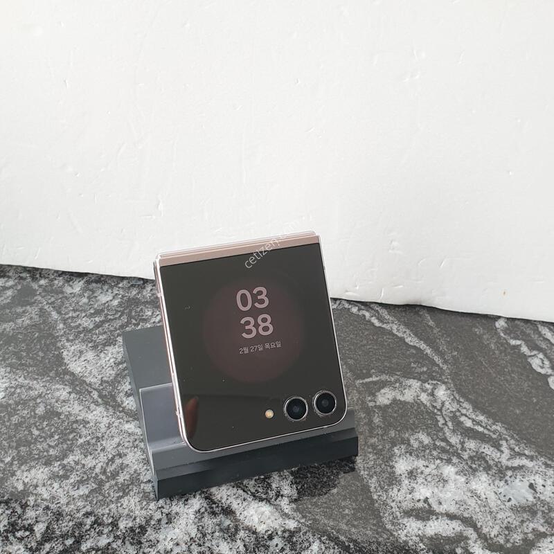 KT ������Z�ø�5 (F731N) ���� 256�Ⱑ (0304221)