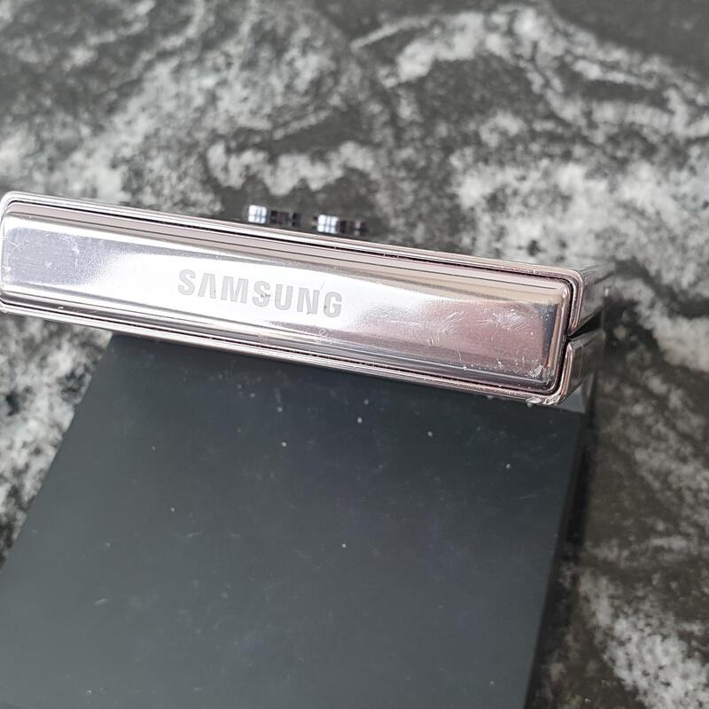 KT ������Z�ø�5 (F731N) ���� 256�Ⱑ (0304221)