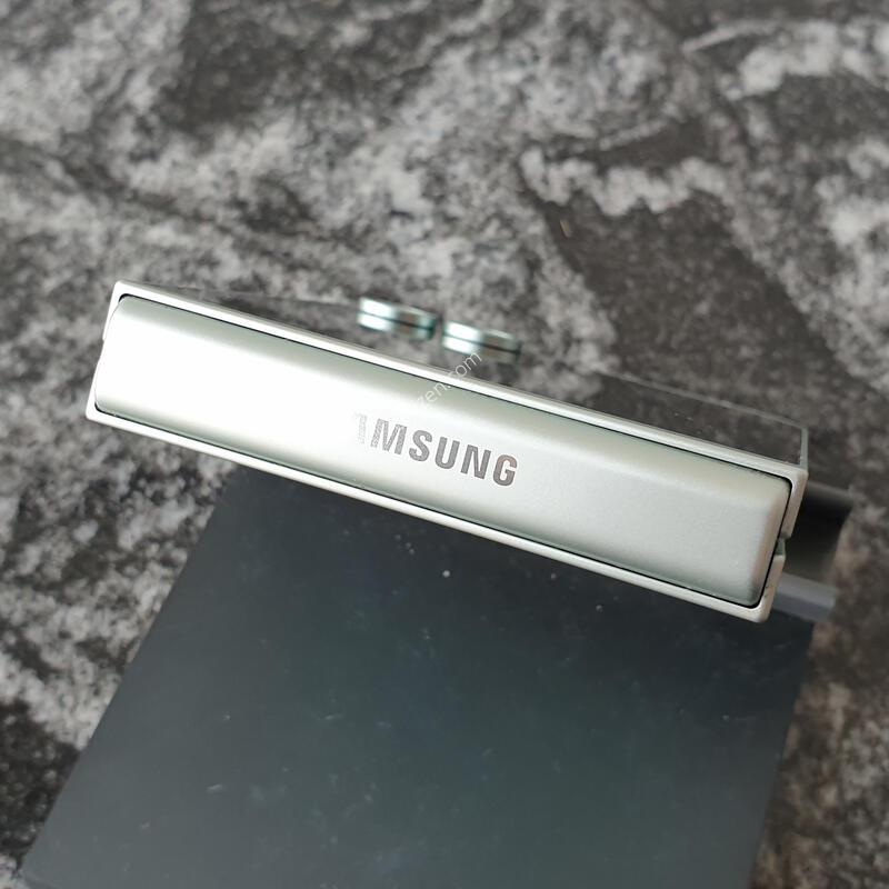 KT ������Z�ø�6 (F741N) ��Ʈ 256�Ⱑ (0147643)