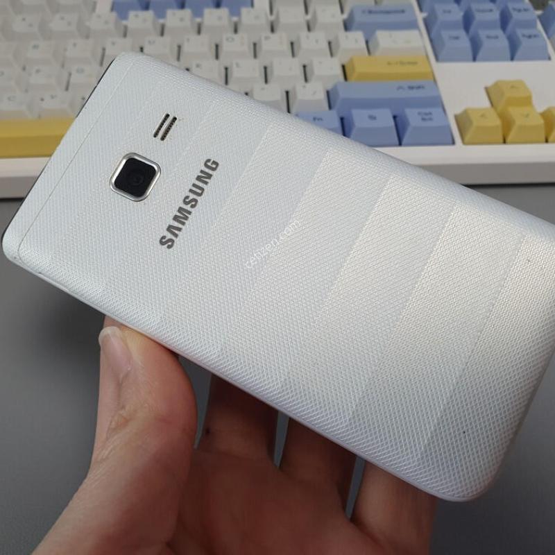 ������ ���� / 8GB / ȭ��Ʈ