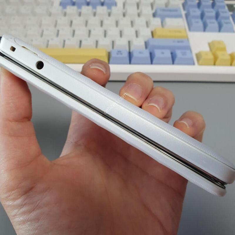 ������ ���� / 8GB / ȭ��Ʈ