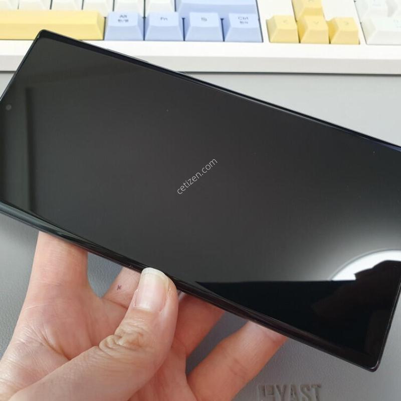 ������ S22 ��Ʈ�� / 256GB / ����