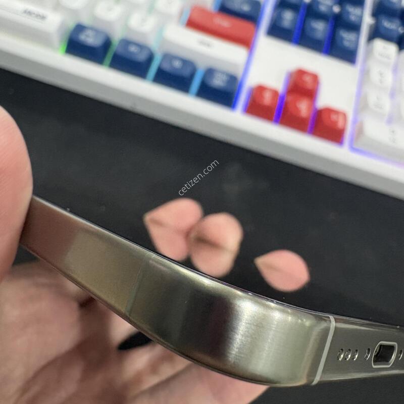 ������ 15���� 256G ���͸�85%