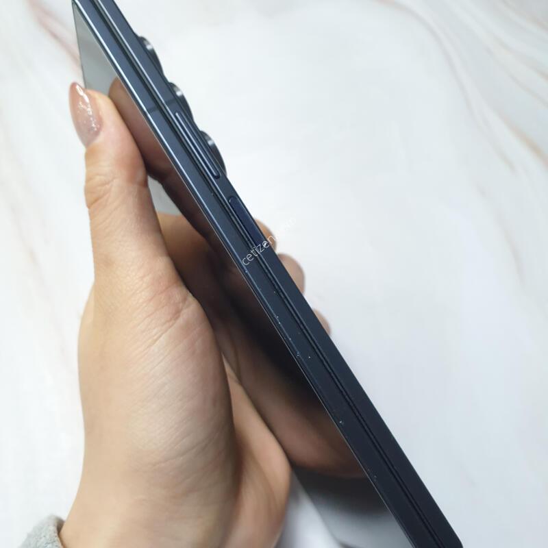 SK ������ Z����7 5G ���� 512G ������ �Ǹ��մϴ�