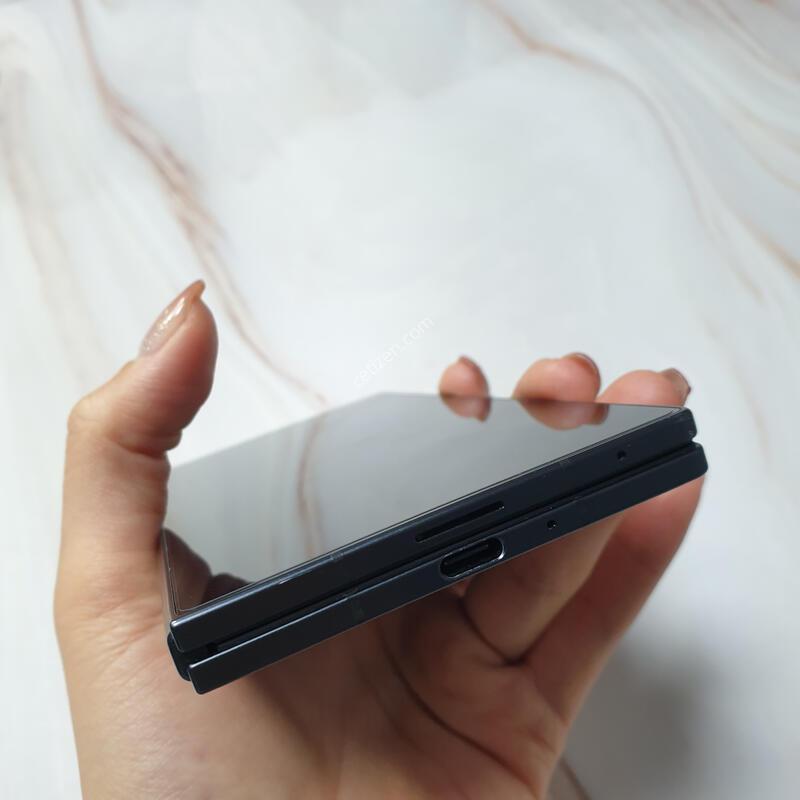 SK ������ Z����7 5G ���� 512G ������ �Ǹ��մϴ�