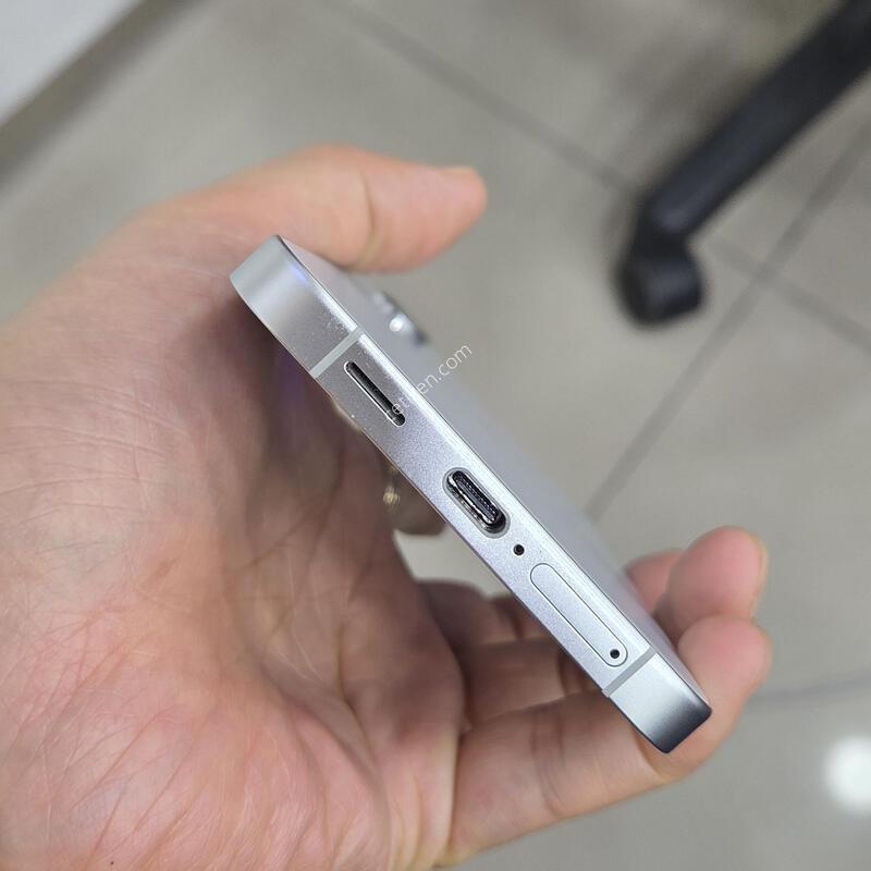 S24+ �����׷��� A�� �Ǹ��մϴ�