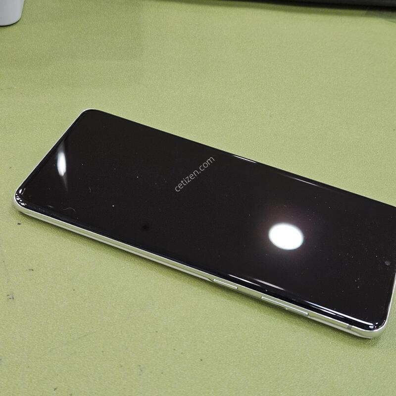 S20+ a�� �ܻ���