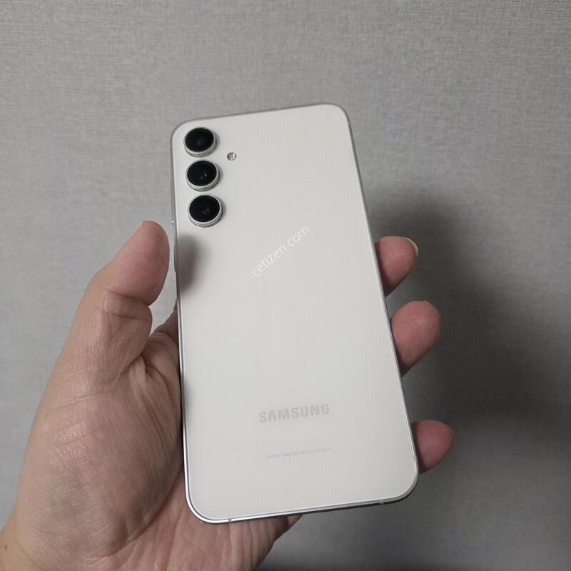 ������ S23FE ȭ��Ʈ 256�Ⱑ SS�� �Ⱦƿ�~