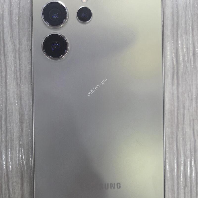 ������S24��Ʈ�� 512GB �˴ϴ�