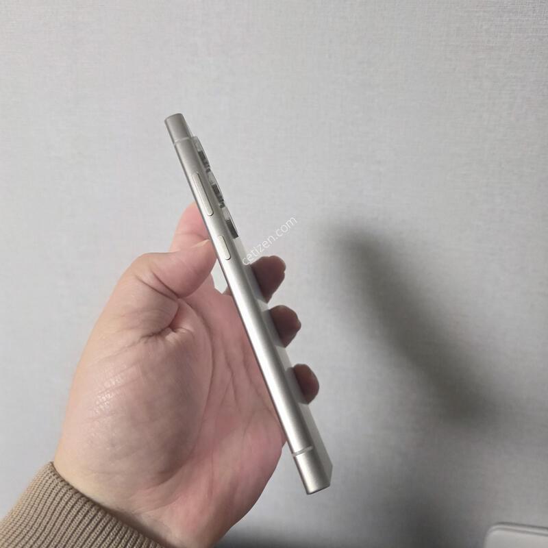 ������ S24��Ʈ�� ƼŸ�� �׷��� 256�Ⱑ SS�� �Ⱦƿ�~